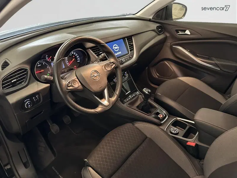 Opel Grandland X usata a Verona (9)