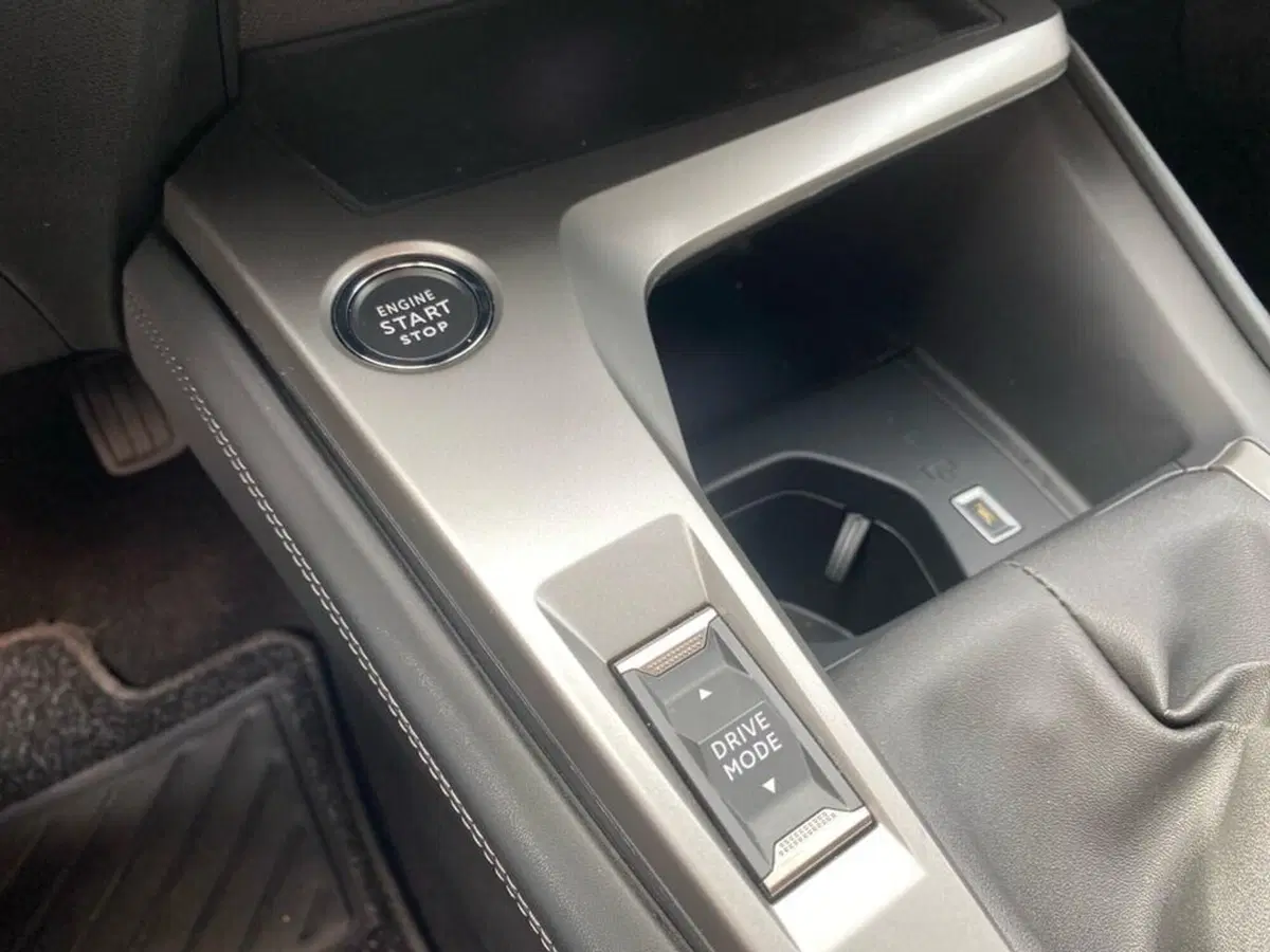 Peugeot 308 usata a Torino (11)