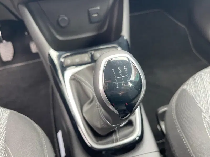 Opel Crossland X usata a Torino (12)