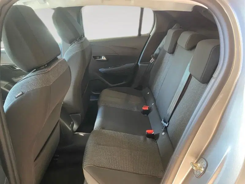 Peugeot 208 nuova a Torino (8)