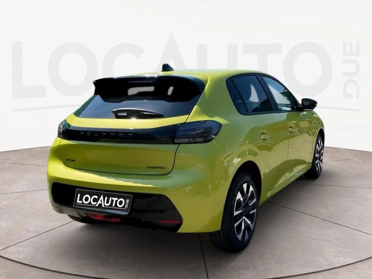 Peugeot 208 nuova a Torino (4)