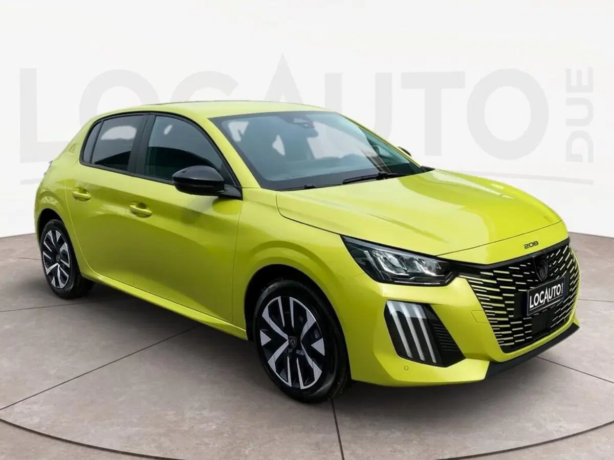 Peugeot 208 nuova a Torino (3)