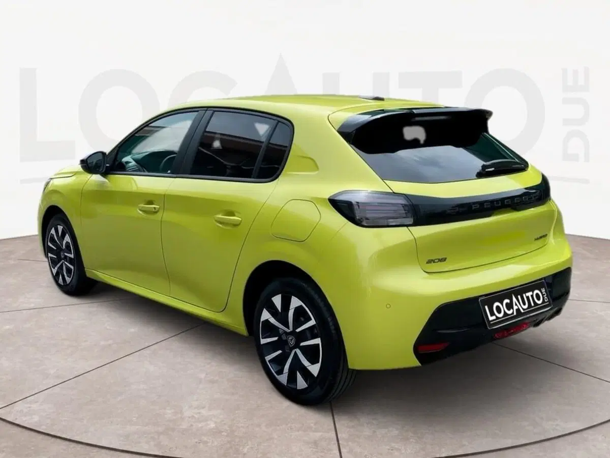Peugeot 208 nuova a Torino (5)