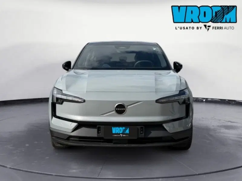 Volvo EX30 usata a Udine (2)