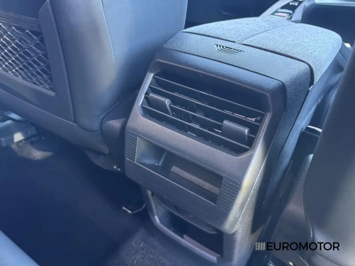 Peugeot 3008 usata a Bari (12)