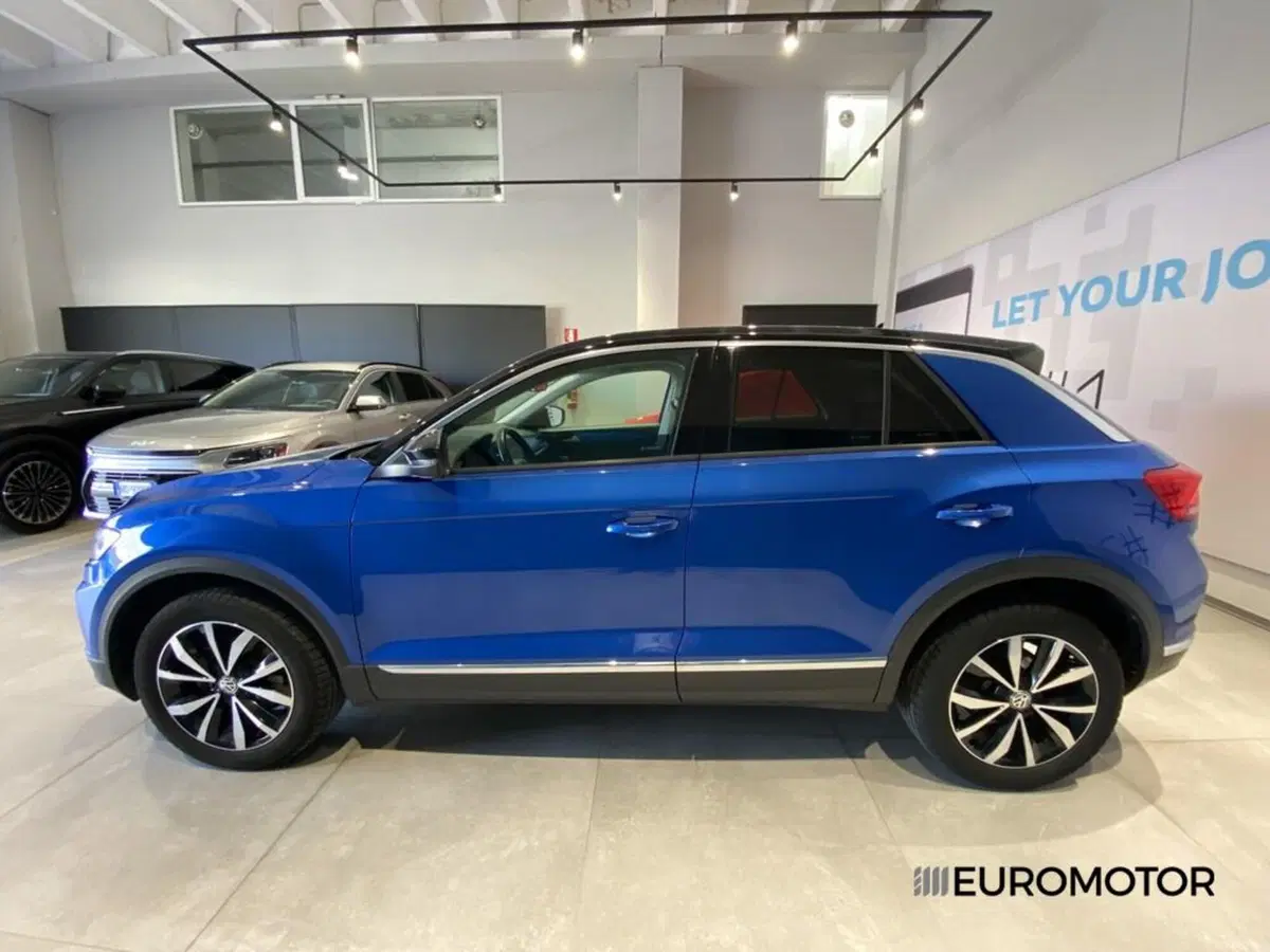 Volkswagen T-Roc usata a Bari (11)