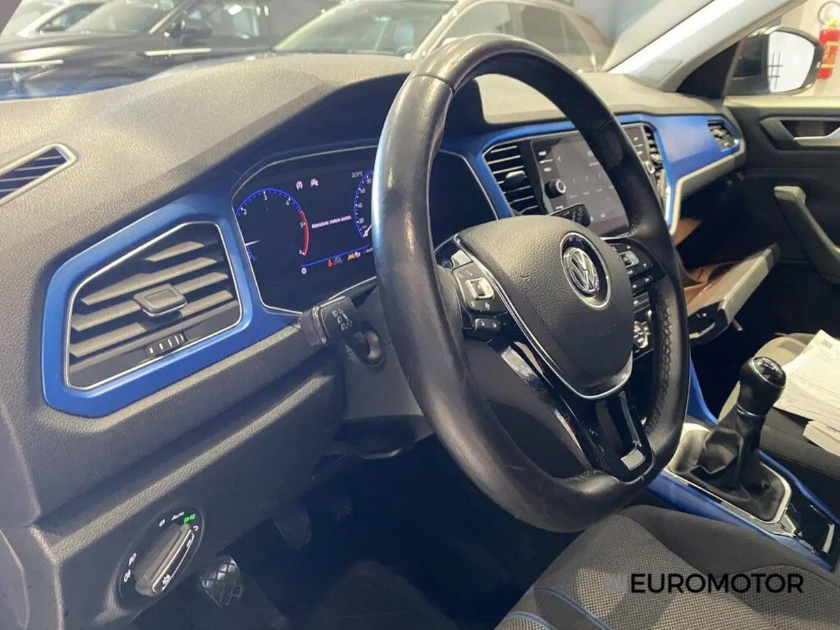 Volkswagen T-Roc usata a Bari (13)