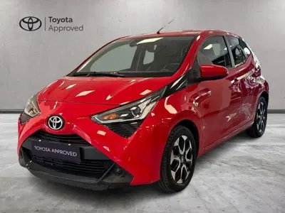 Toyota Aygo 1.0 VVT-i 72 CV 5 porte x-fun MMT del 2020 usata a Prato