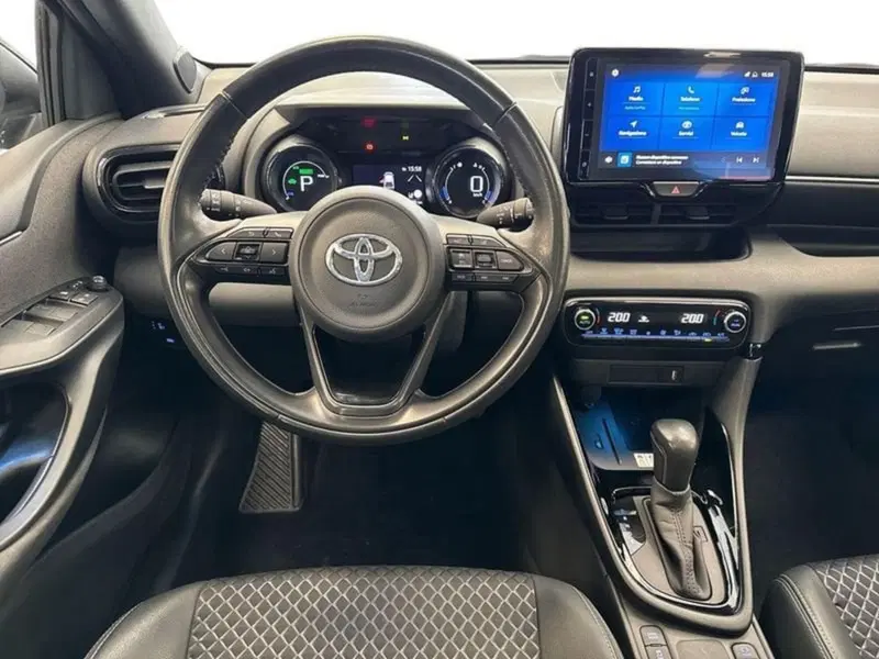 Toyota Yaris usata a Prato (11)