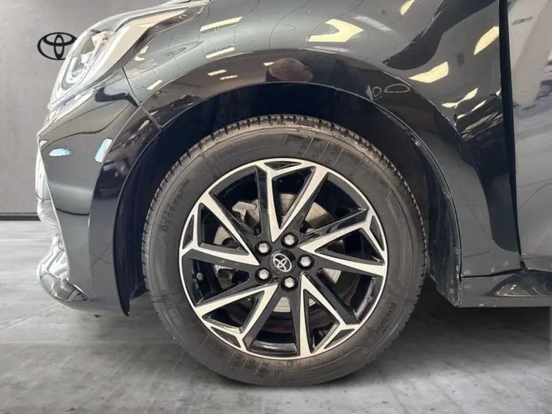 Toyota Yaris usata a Prato (9)
