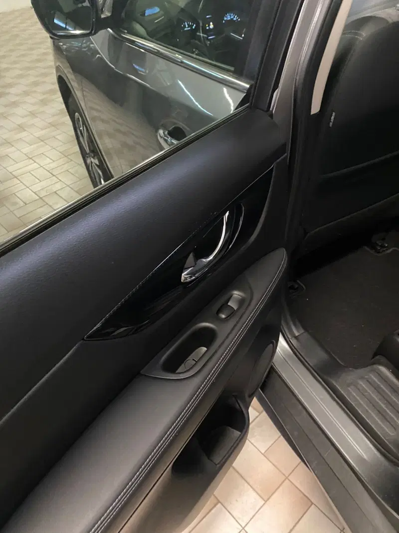 Nissan X-Trail usata a Cagliari (12)