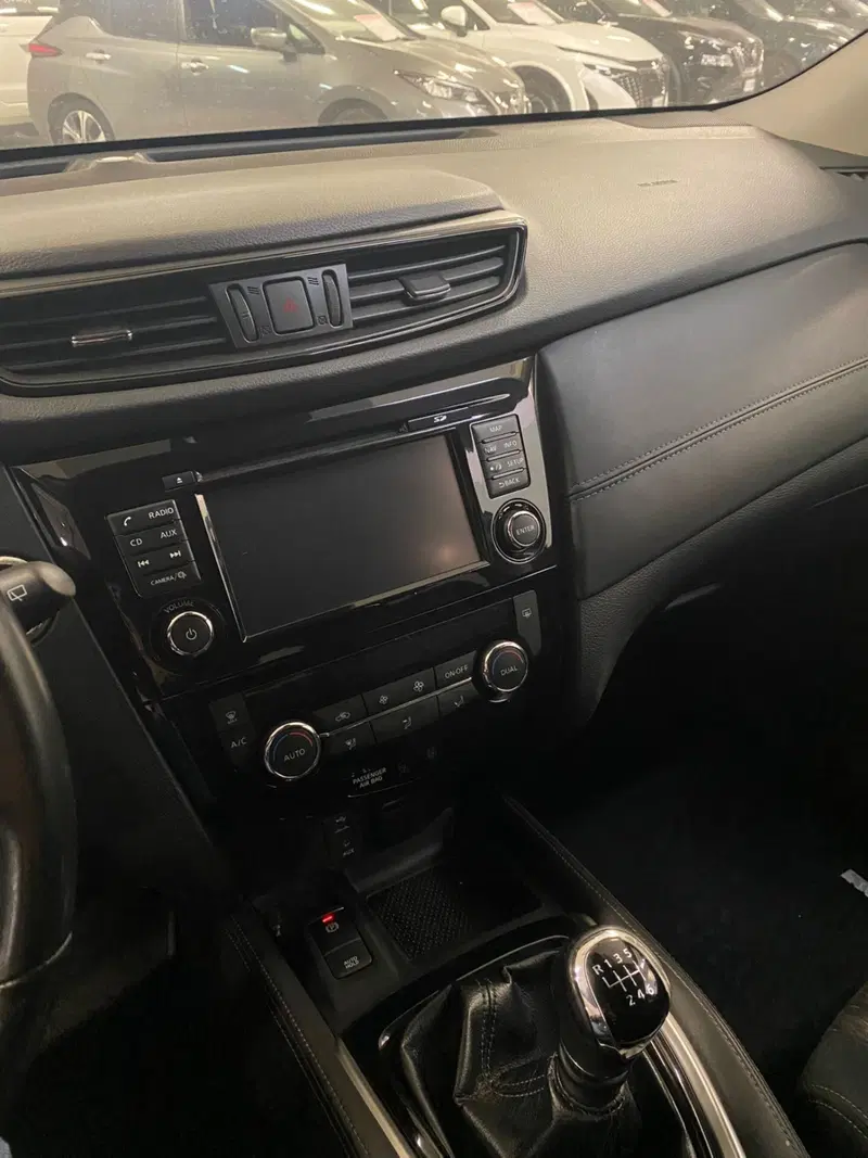 Nissan X-Trail usata a Cagliari (9)