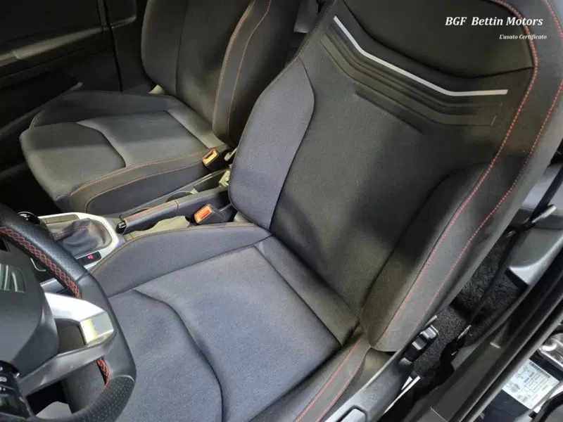 SEAT Arona usata a Padova (13)