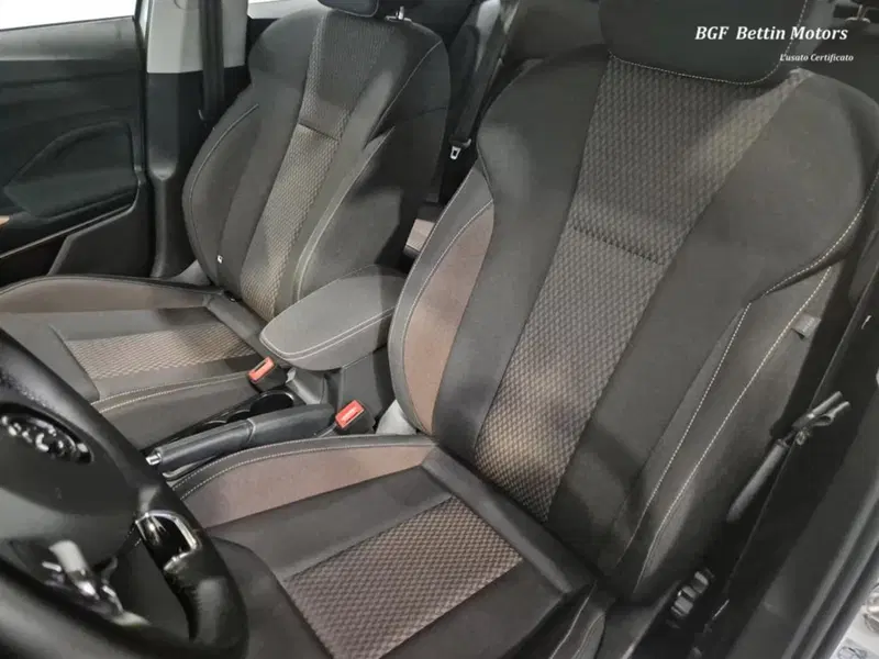 Skoda Fabia usata a Padova (12)