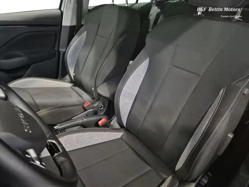 Skoda Kamiq usata a Padova (13)