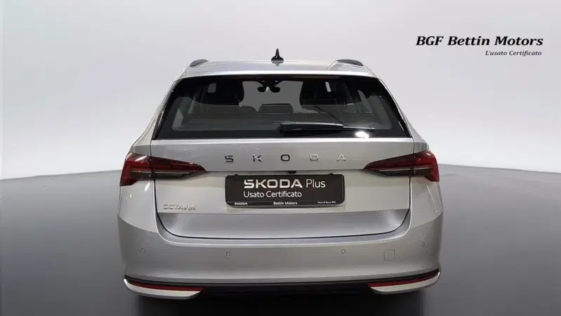 Skoda Octavia Station Wagon usata a Padova (8)