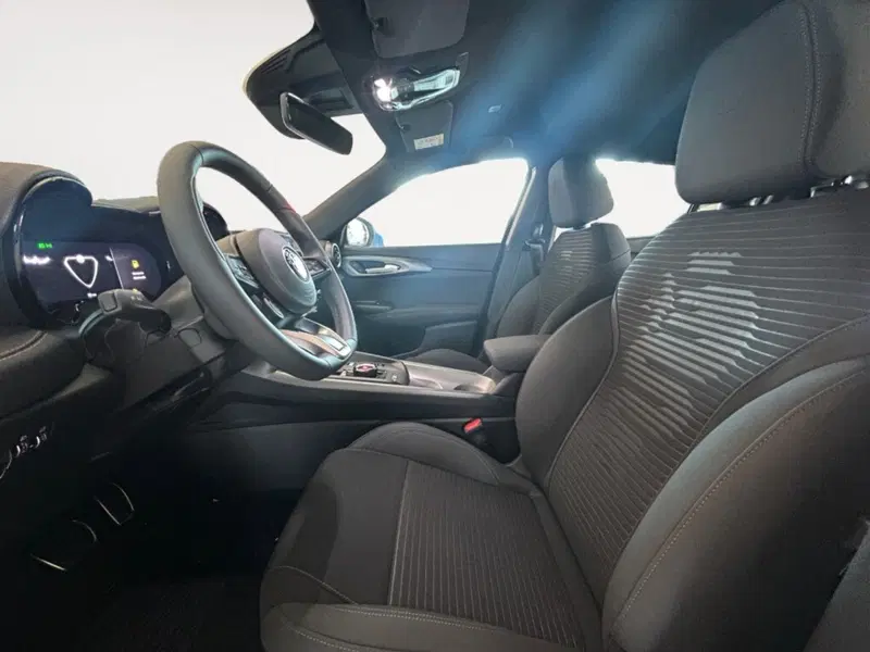 Alfa Romeo Tonale nuova a Verona (10)