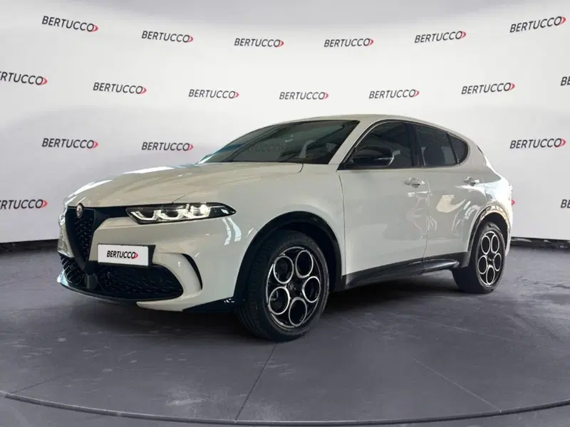 Alfa Romeo Tonale nuova a Verona (4)