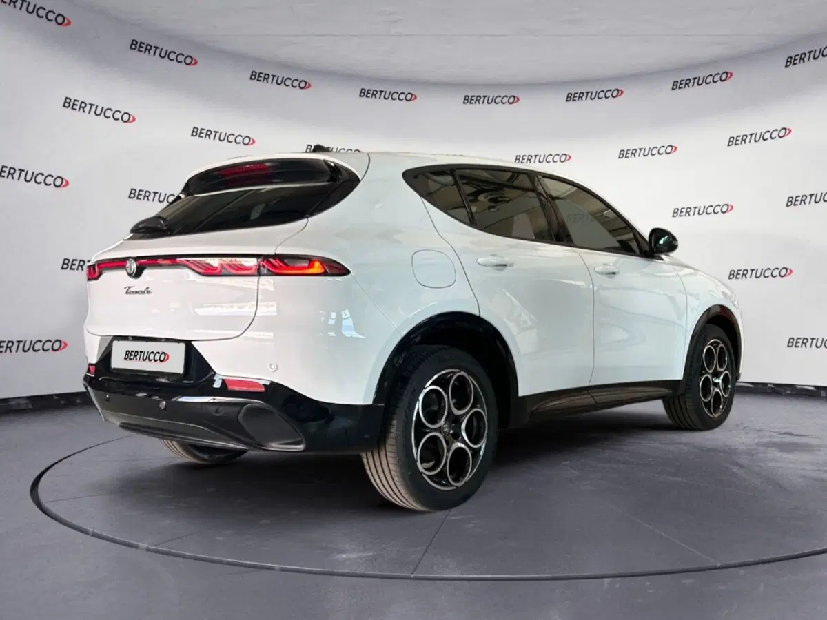 Alfa Romeo Tonale nuova a Verona (8)