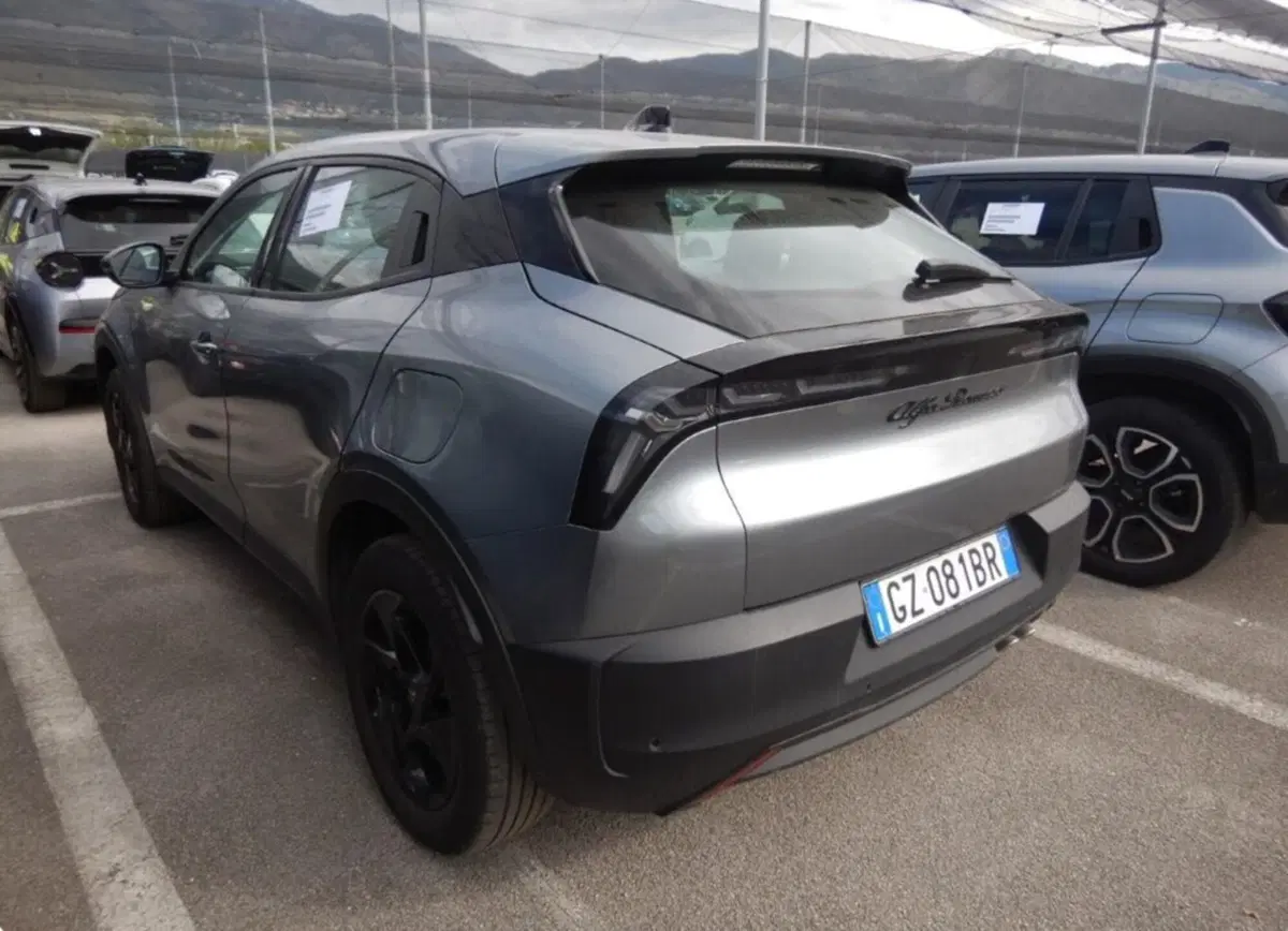 Alfa Romeo Junior usata a Perugia (3)