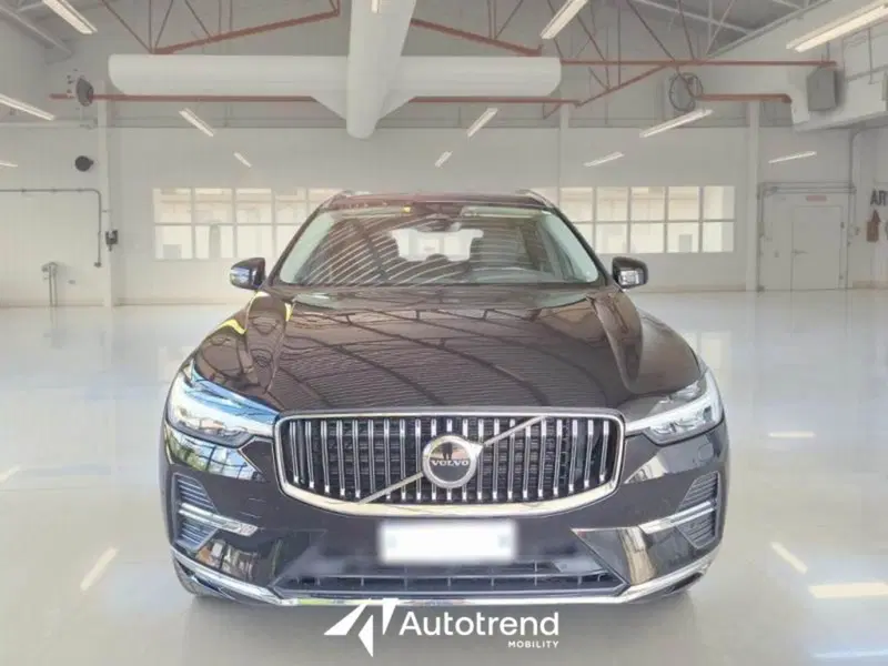 Volvo XC60 usata a Bari (14)