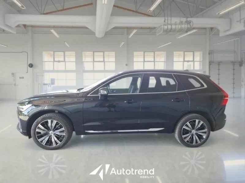 Volvo XC60 usata a Bari (4)