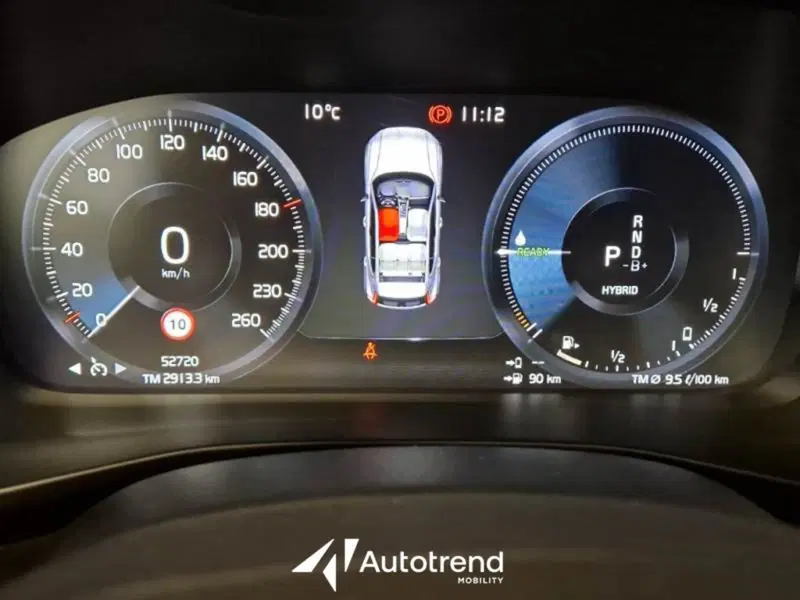 Volvo XC40 usata a Bari (8)