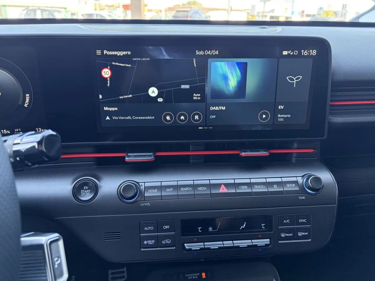 Hyundai Kona nuova a Vercelli (10)