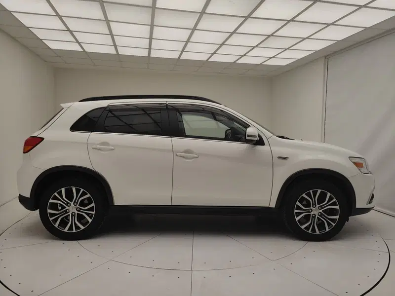 Mitsubishi ASX usata a Como (18)