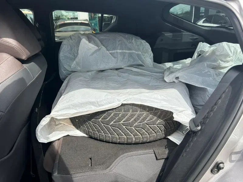 Toyota Toyota C-HR usata a Piacenza (13)