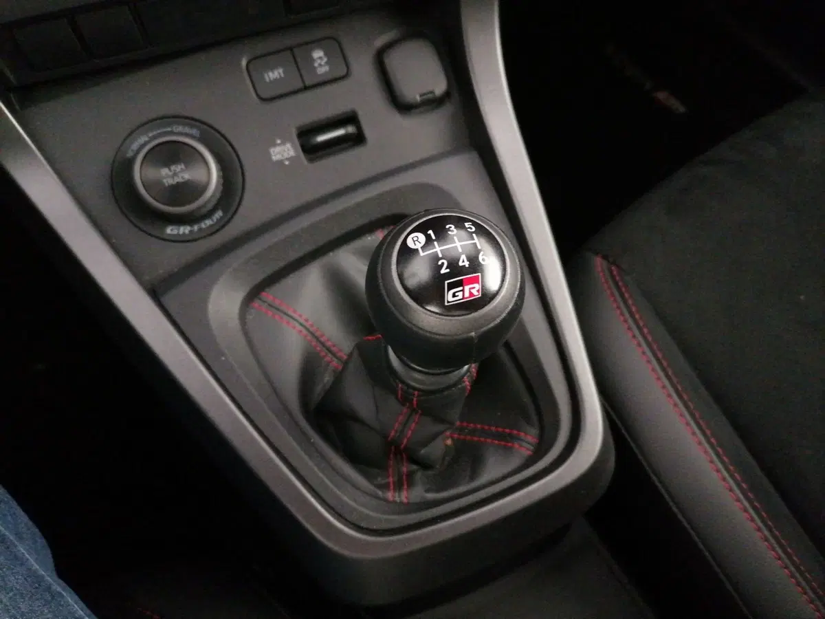 Toyota GR Yaris usata a Roma (12)