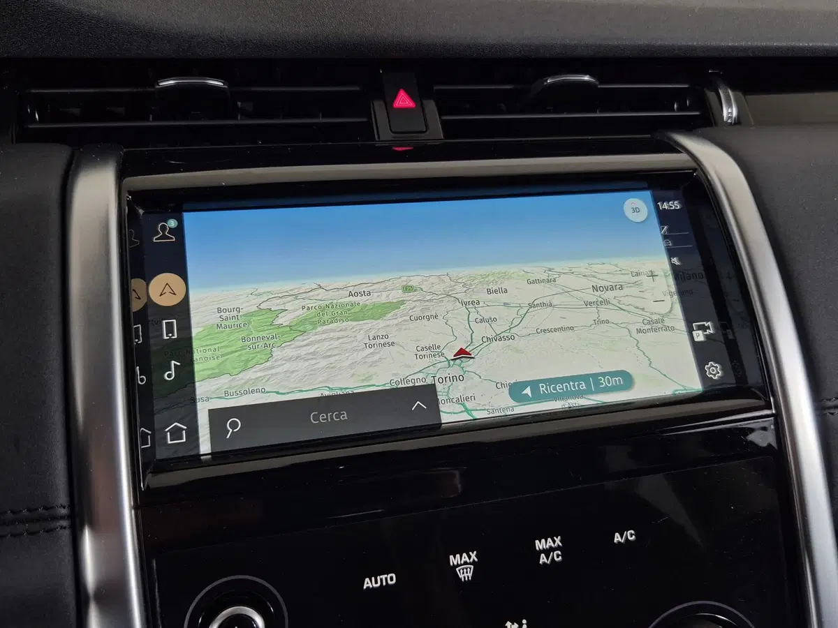 Land Rover Discovery Sport usata a Torino (12)
