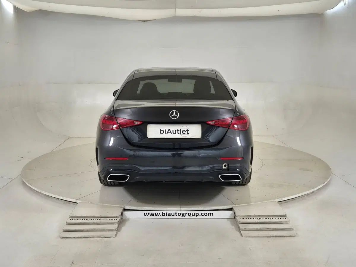 Mercedes-Benz Classe C usata a Torino (3)