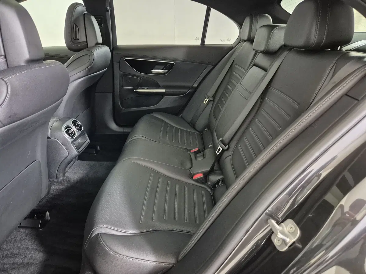 Mercedes-Benz Classe C usata a Torino (7)
