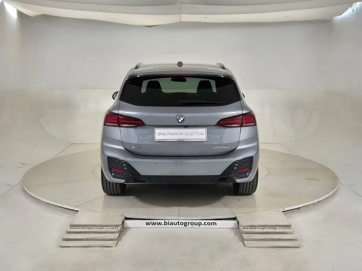 BMW Serie 2 Active Tourer usata a Torino (4)