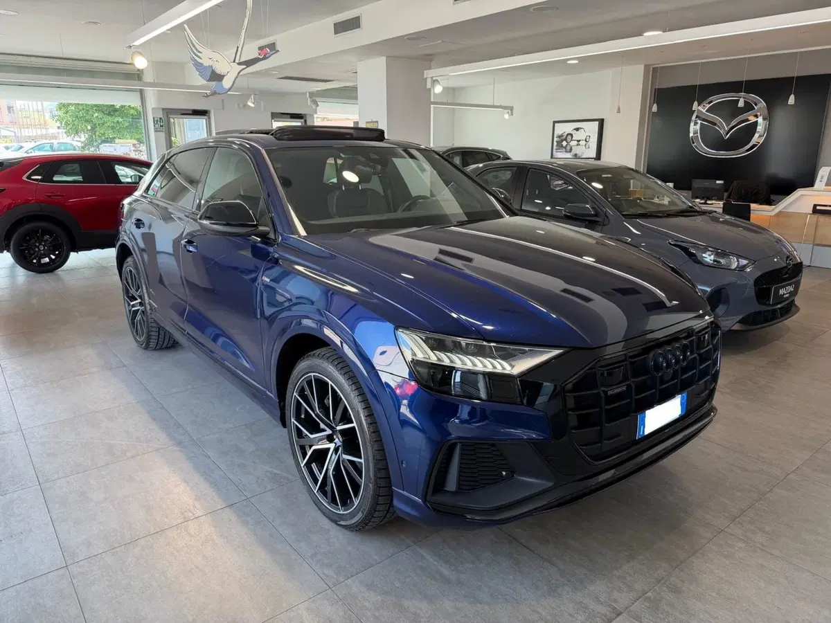 Audi Q8 usata a Napoli