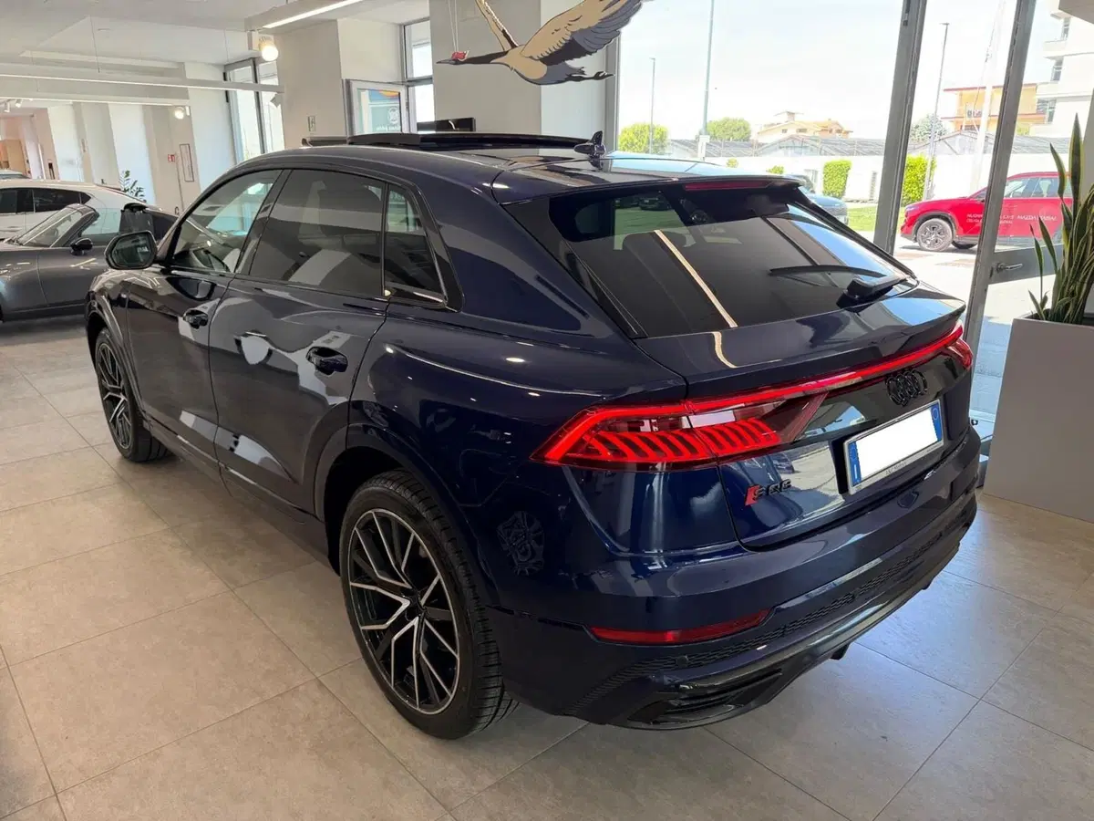 Audi Q8 usata a Napoli (4)