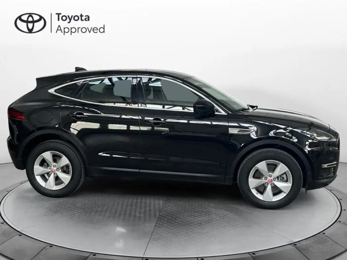Jaguar E-Pace usata a Vicenza (4)