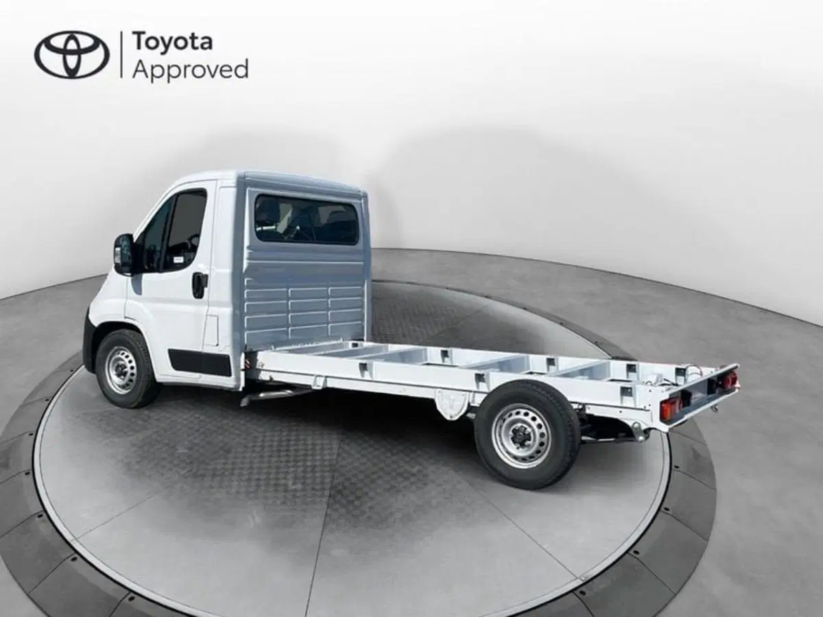 Toyota Proace Max nuova a Vicenza (5)
