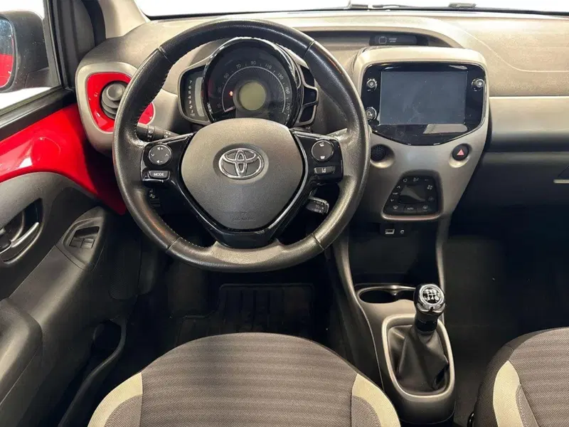 Toyota Aygo usata a Prato (11)