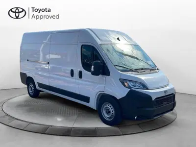 Toyota Proace Max Furgone Max 35H 2.2d 140cv L3H2 nuova a Bassano del Grappa