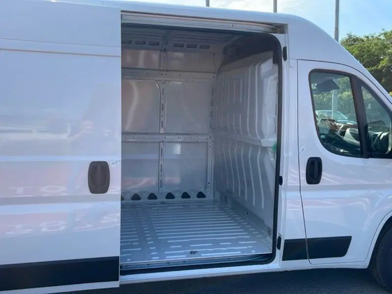 Toyota Proace Max Furgone nuova a Vicenza (12)