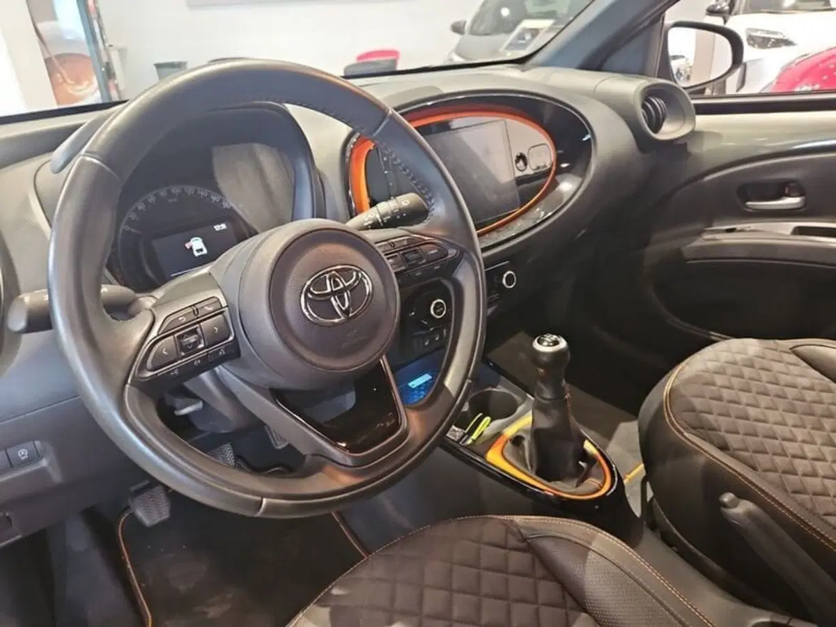 Toyota Aygo X usata a Vicenza (10)