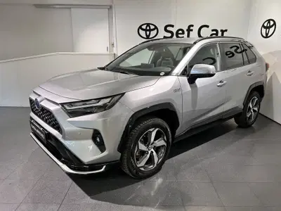 Toyota Rav4 vvt-ie phev More Dynamic awd-i e-cvt del 2022 usata a Milano