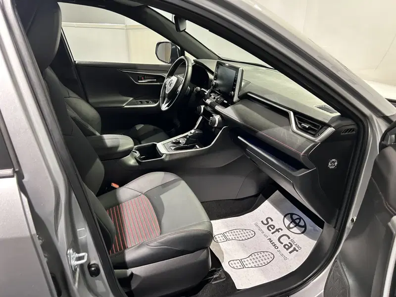 Toyota Rav4 usata a Milano (14)