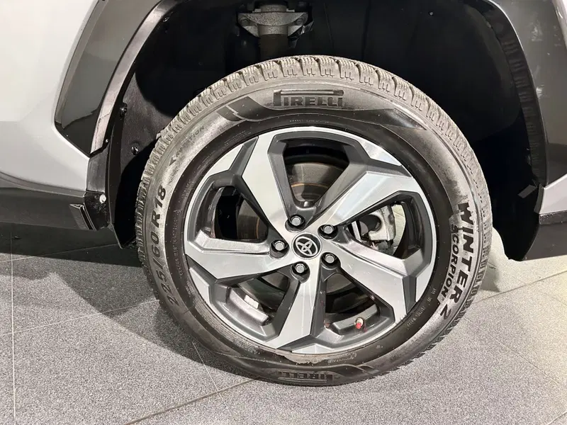 Toyota Rav4 usata a Milano (7)
