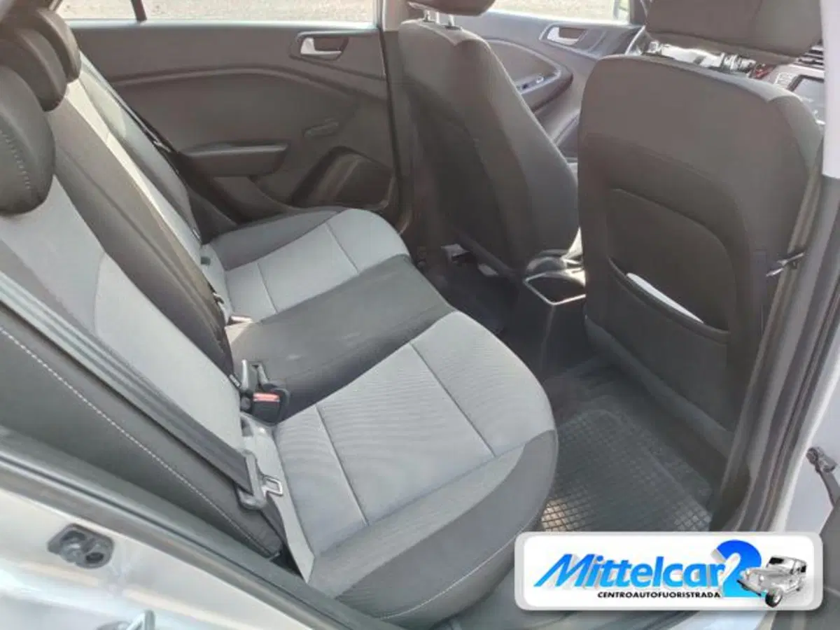 Hyundai i20 usata a Udine (13)