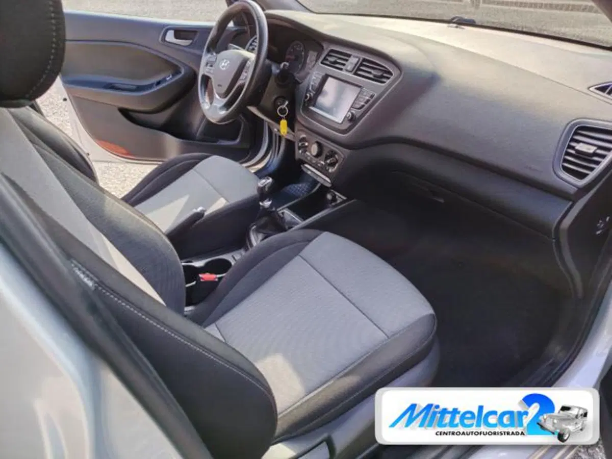 Hyundai i20 usata a Udine (14)