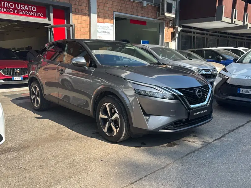 Nissan Qashqai usata a Bologna (2)