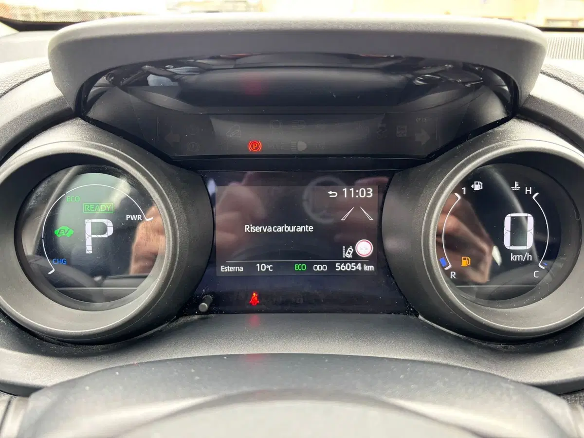 Toyota Yaris Cross usata a Modena (8)